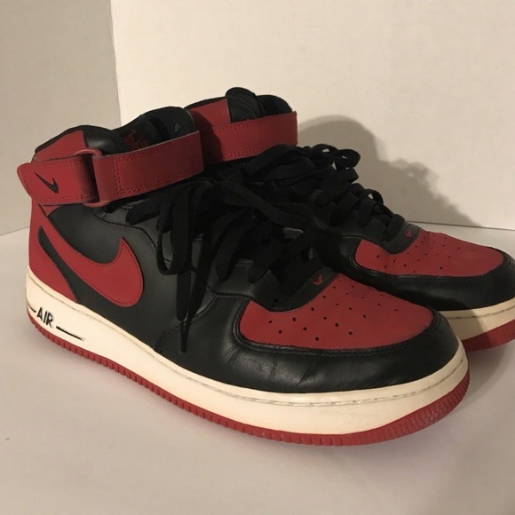 nike air force 1 mid bred